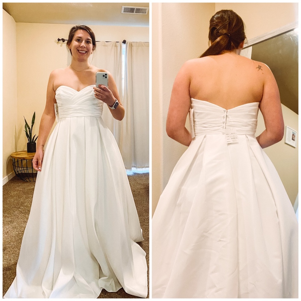 David's Bridal Strapless White Wedding Dress